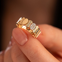 Серьги из желтого золота с бриллиантами 932979Б